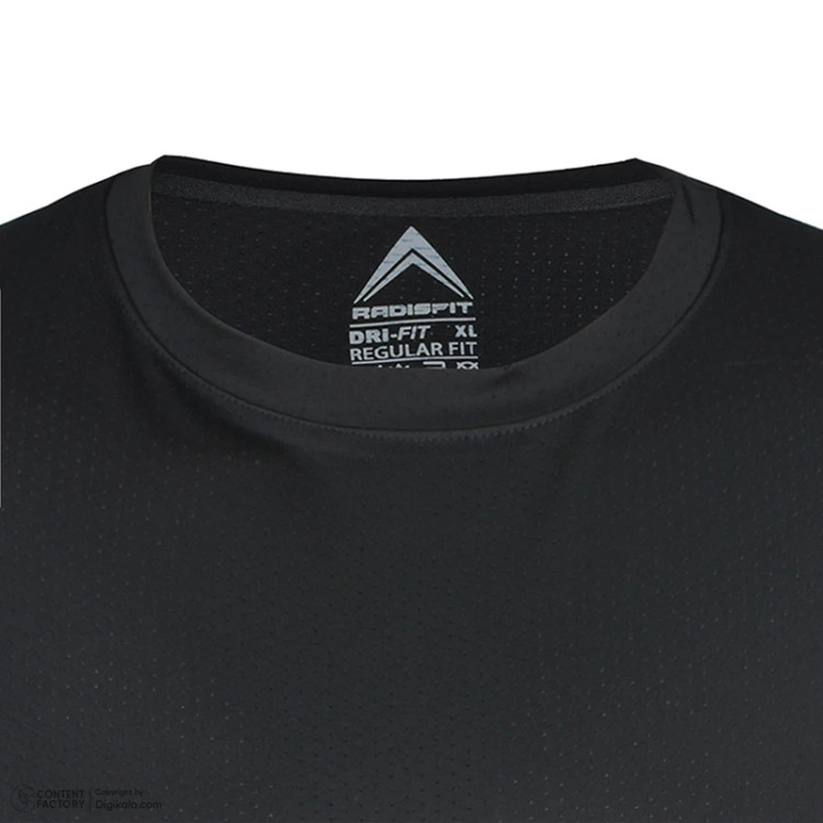 تی شرت یقه گرد